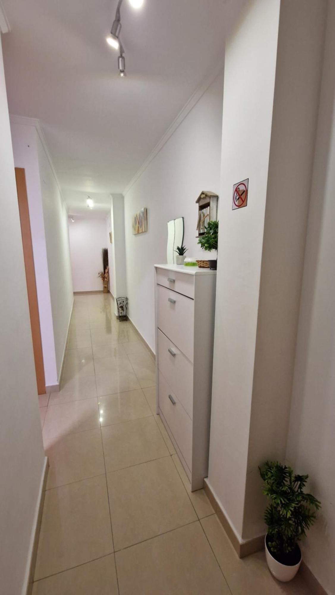 Ideal Escapadas Y Vacaciones-Parking-Wifi-Netflix-Xbox Oliva Eksteriør bilde
